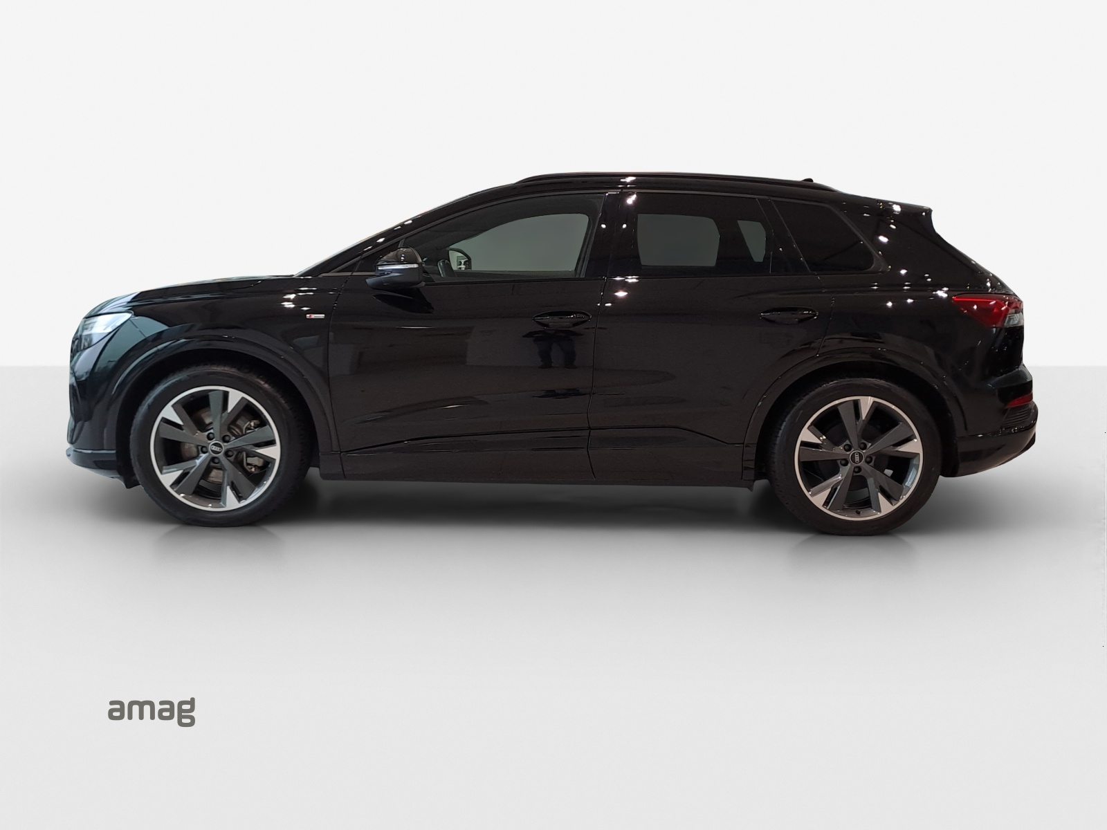 AUDI Q4 40 e-tron, Elektro, Occasion / Gebraucht, Automatik - 3