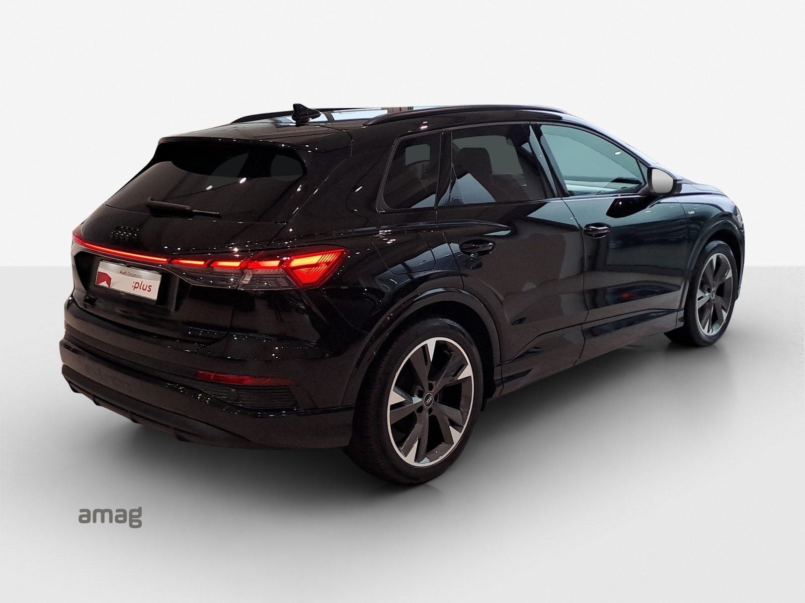 AUDI Q4 40 e-tron, Elektro, Occasion / Gebraucht, Automatik - 6