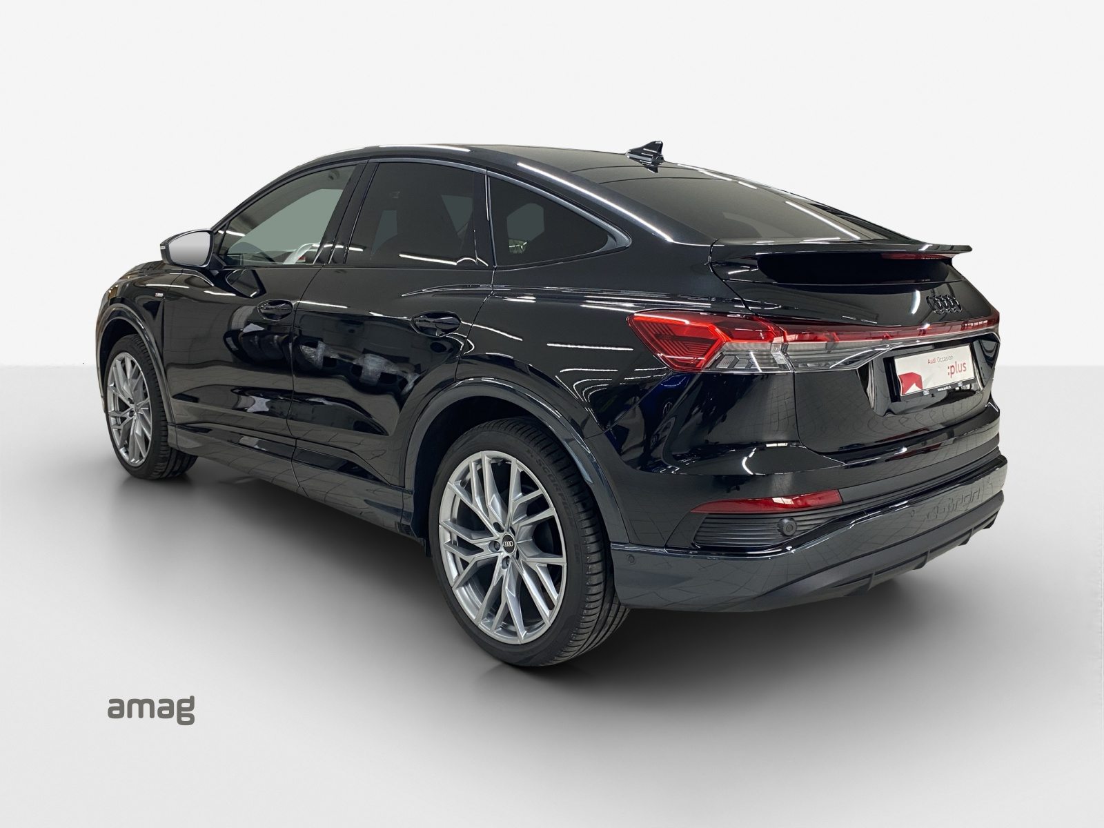 AUDI Q4 SB 55 e-tron quattro, Électrique, Occasion / Utilisé, Automatique - 3