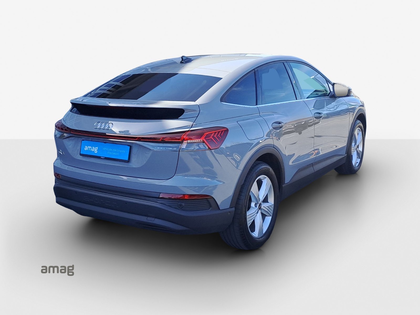 AUDI Q4 SB 40 e-tron, Électrique, Occasion / Utilisé, Automatique - 6