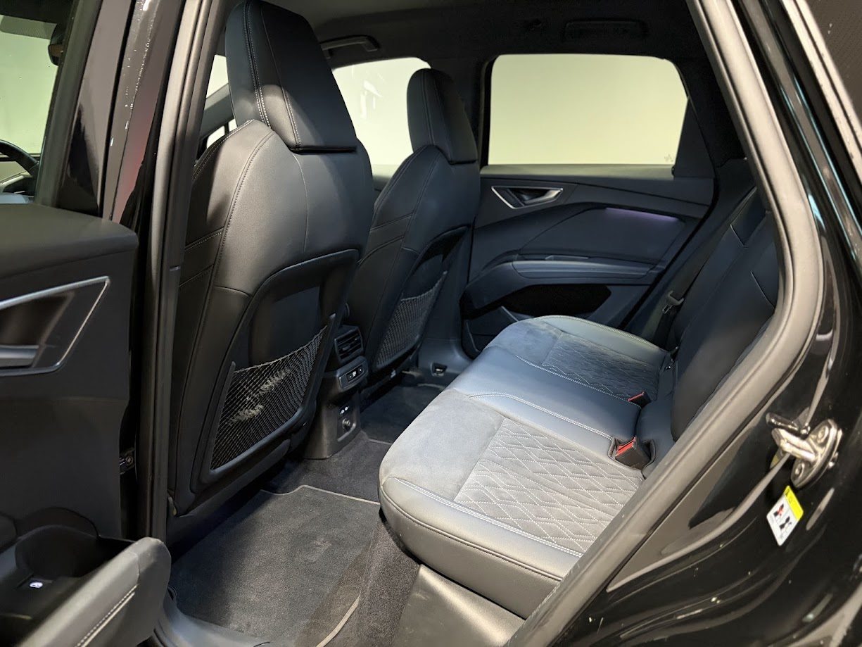 AUDI Q4 50 e-tron quattro, Électrique, Occasion / Utilisé, Automatique - 4