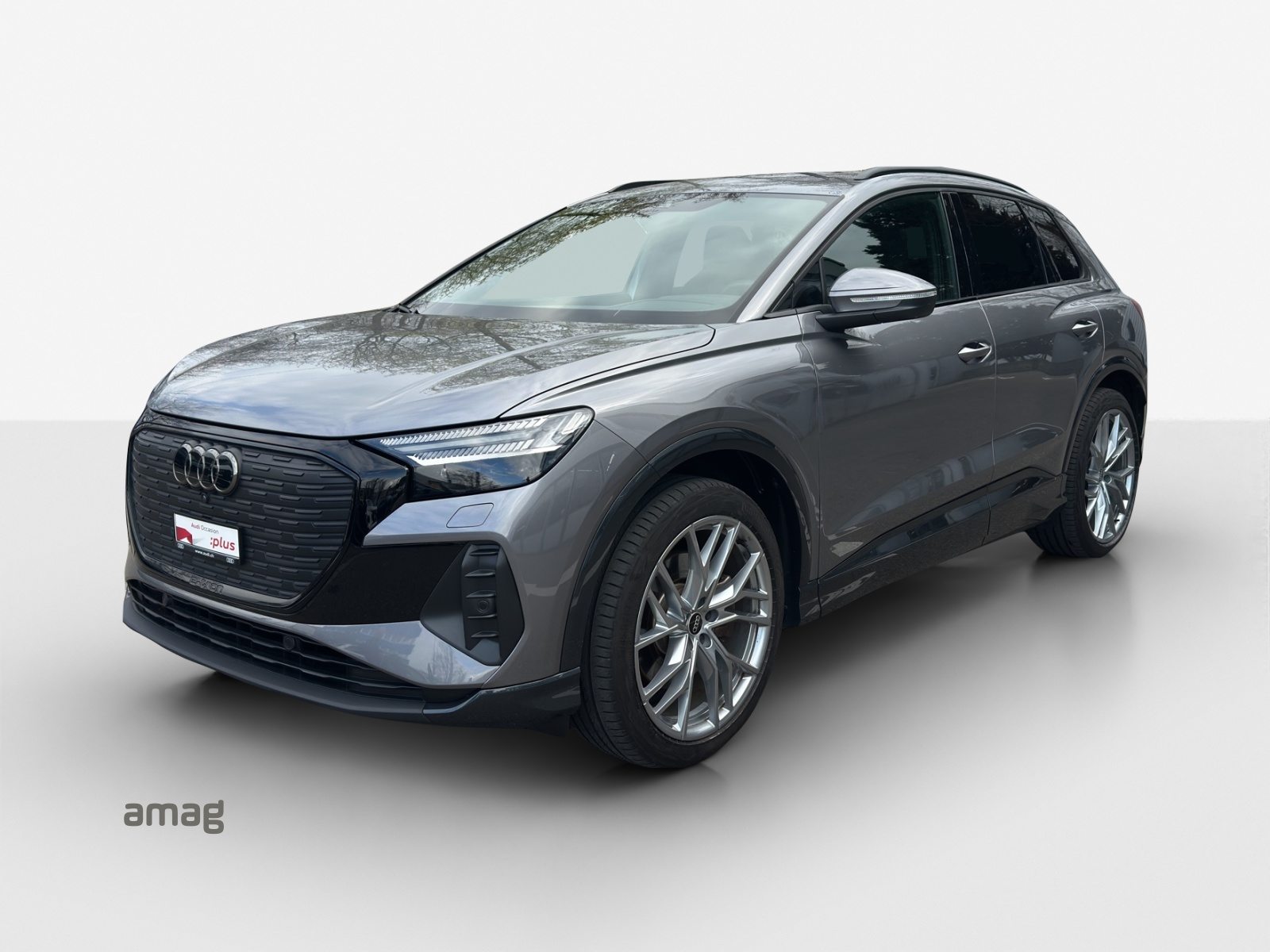 AUDI Q4 45 e-tron quattro Attraction