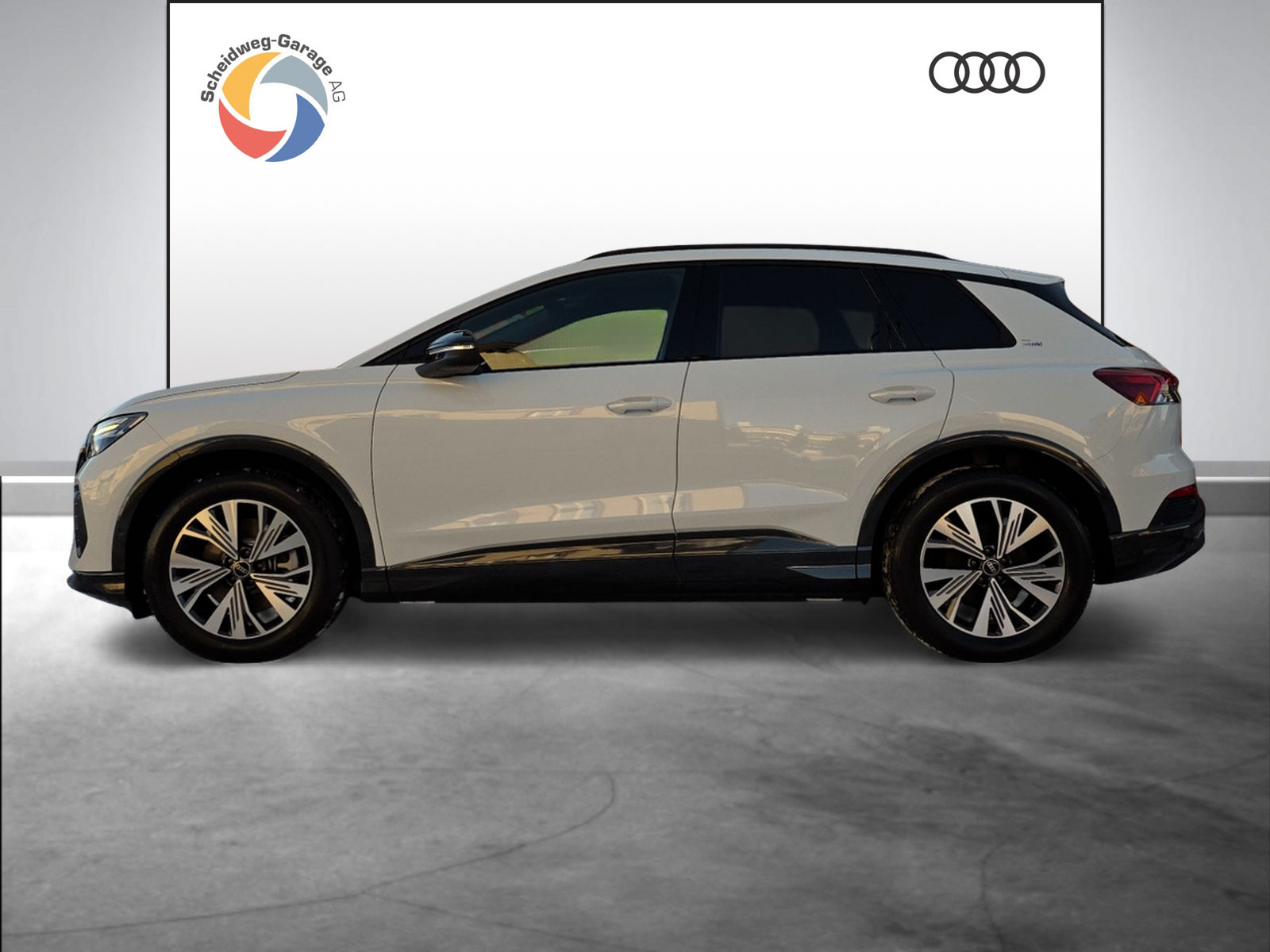 AUDI Q4 45 e-tron quattro Edition Swiss-Ski, Électrique, Occasion / Utilisé, Automatique - 3