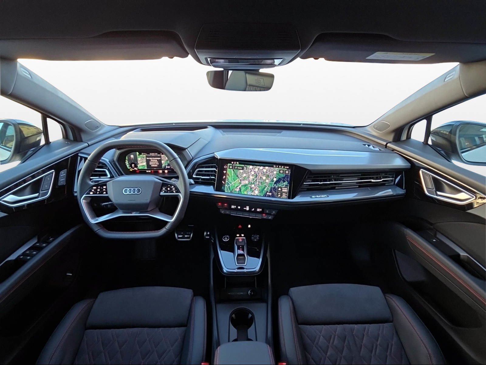 AUDI Q4 45 e-tron quattro Edition Swiss-Ski, Électrique, Occasion / Utilisé, Automatique - 4