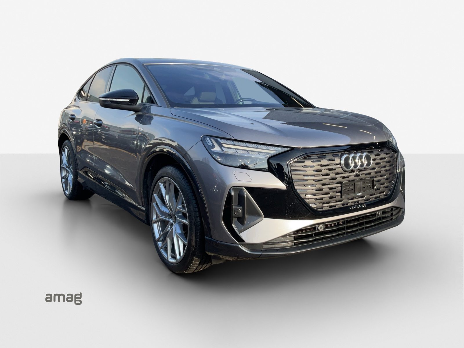 AUDI Q4 SB 50 e-tron quattro, Électrique, Occasion / Utilisé, Automatique - 6