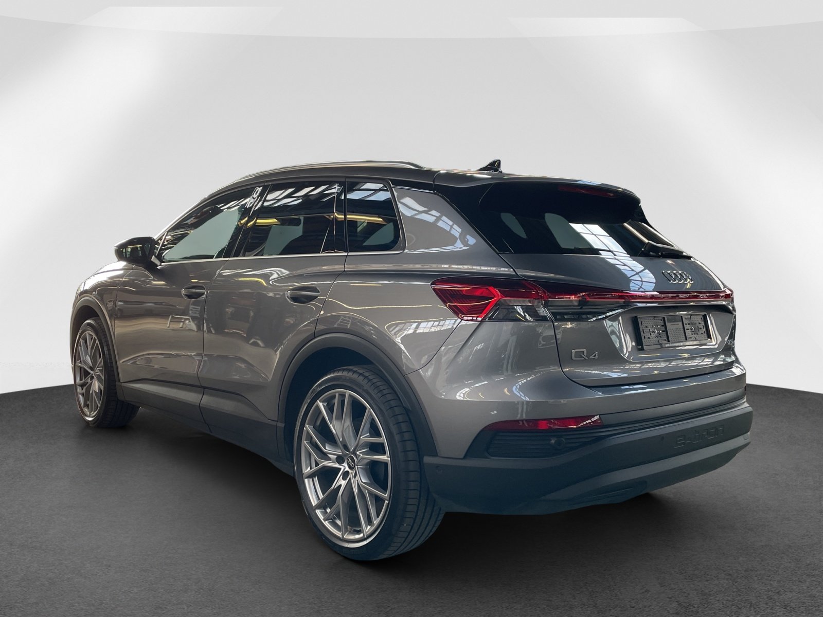 AUDI Q4 e-tron 45 quattro, Électrique, Occasion / Utilisé, Automatique - 4