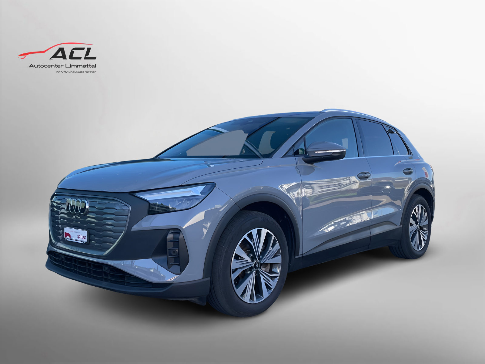 AUDI Q4 40 e-tron