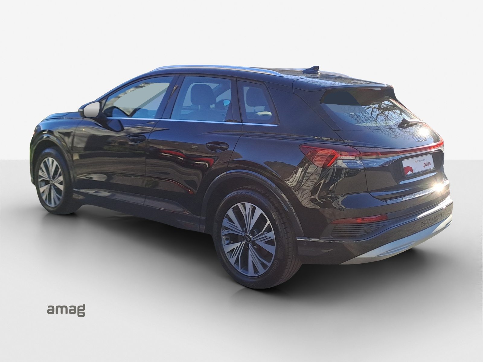 AUDI Q4 50 e-tron quattro, Elektro, Occasion / Gebraucht, Automatik - 3