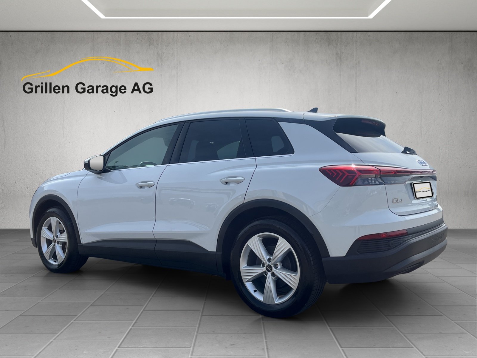 AUDI Q4 e-tron 45 quattro, Elektro, Occasion / Gebraucht, Automatik - 4