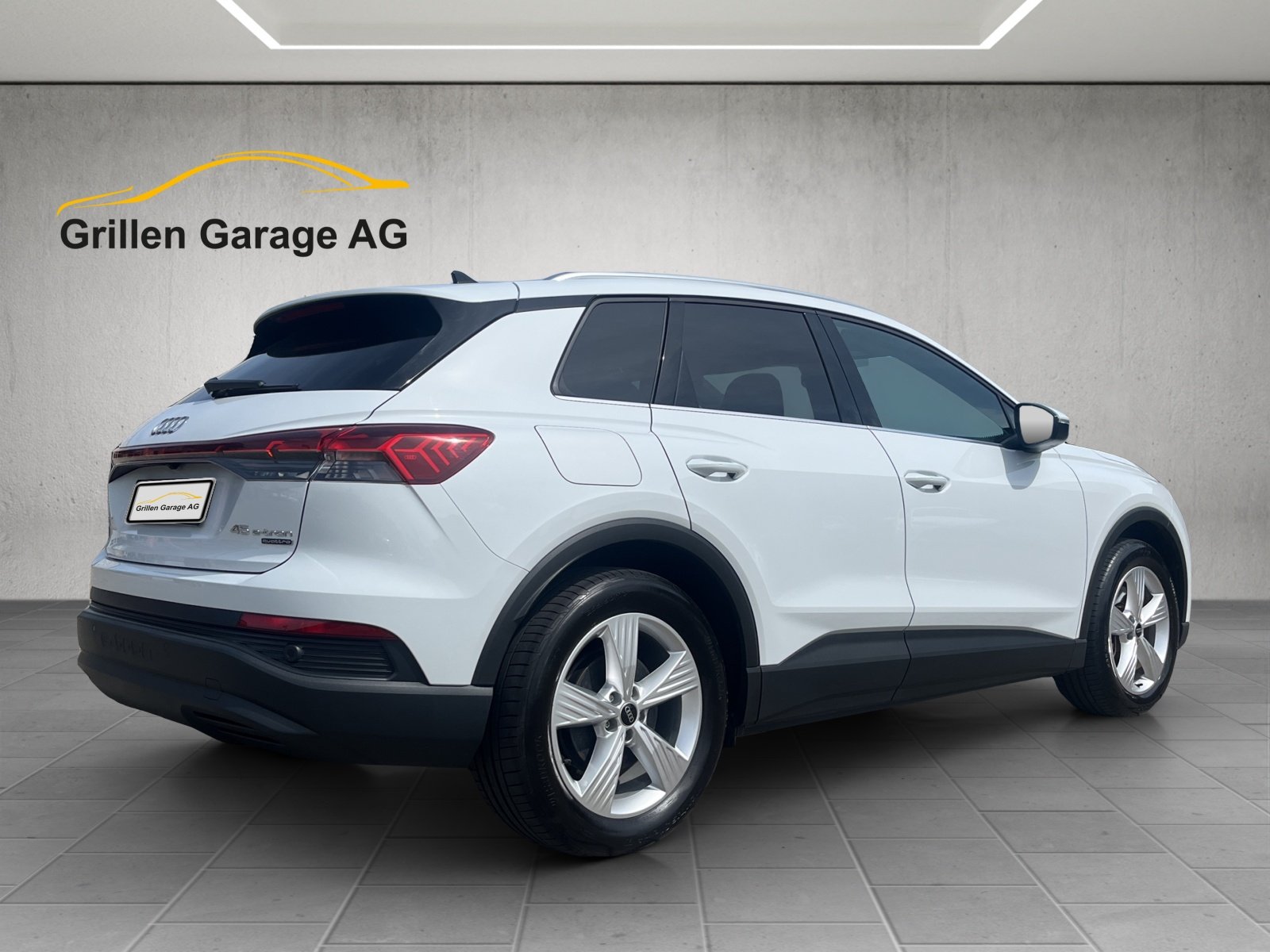 AUDI Q4 e-tron 45 quattro, Elektro, Occasion / Gebraucht, Automatik - 6