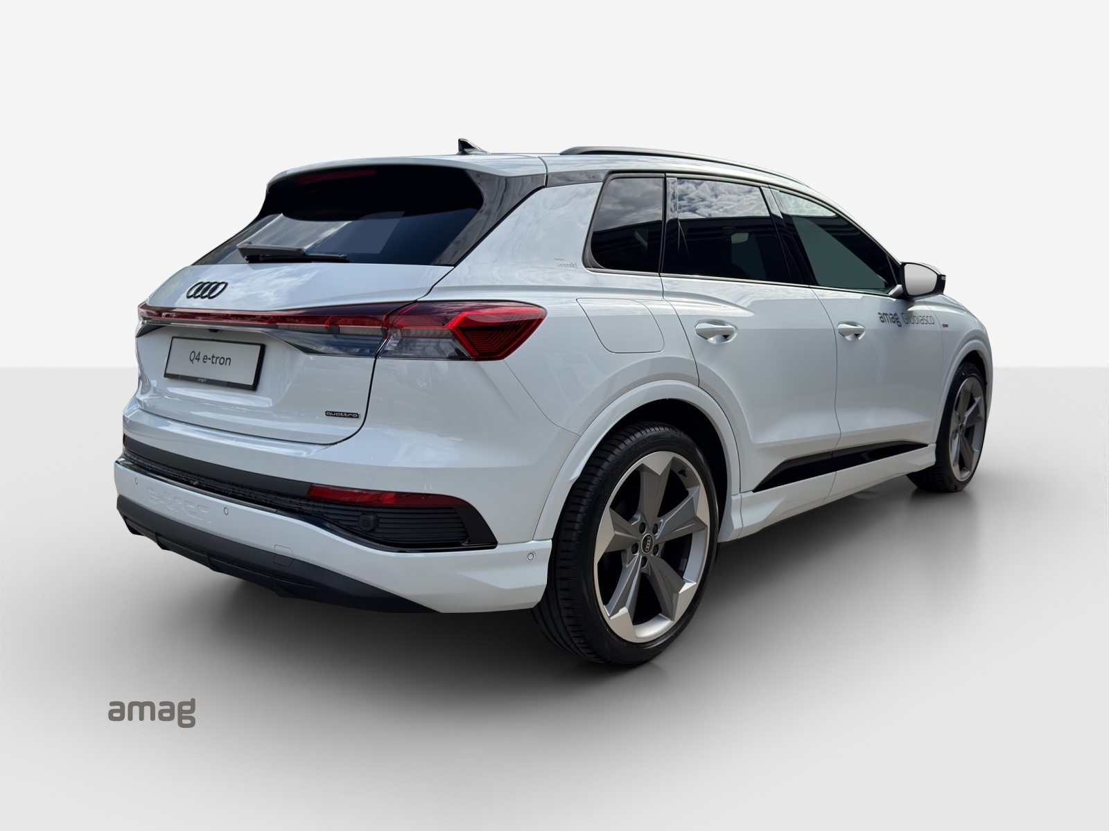AUDI Q4 45 e-tron quattro Edition Swiss-Ski, Électrique, Occasion / Utilisé, Automatique - 6