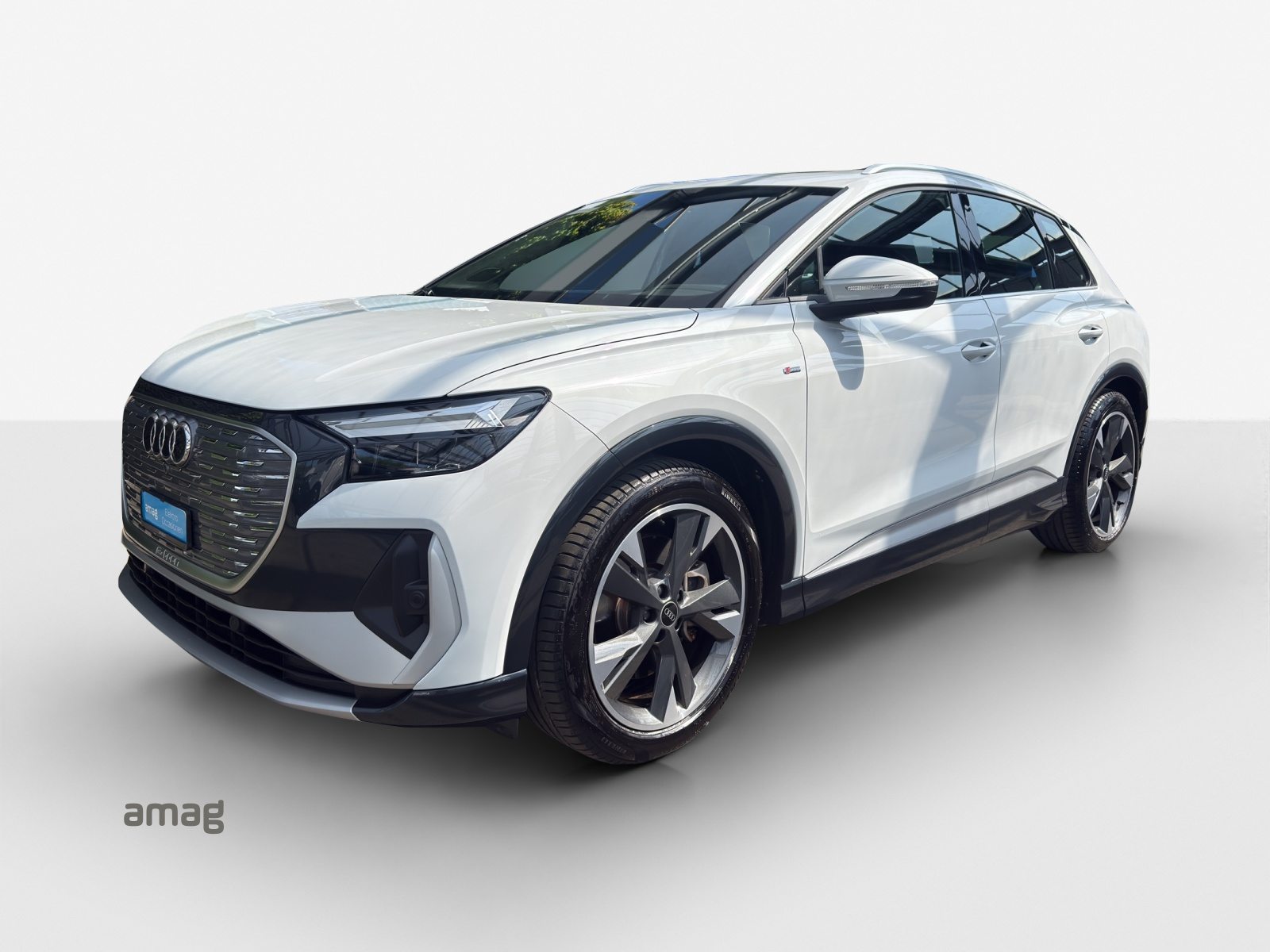 AUDI Q4 50 e-tron quattro