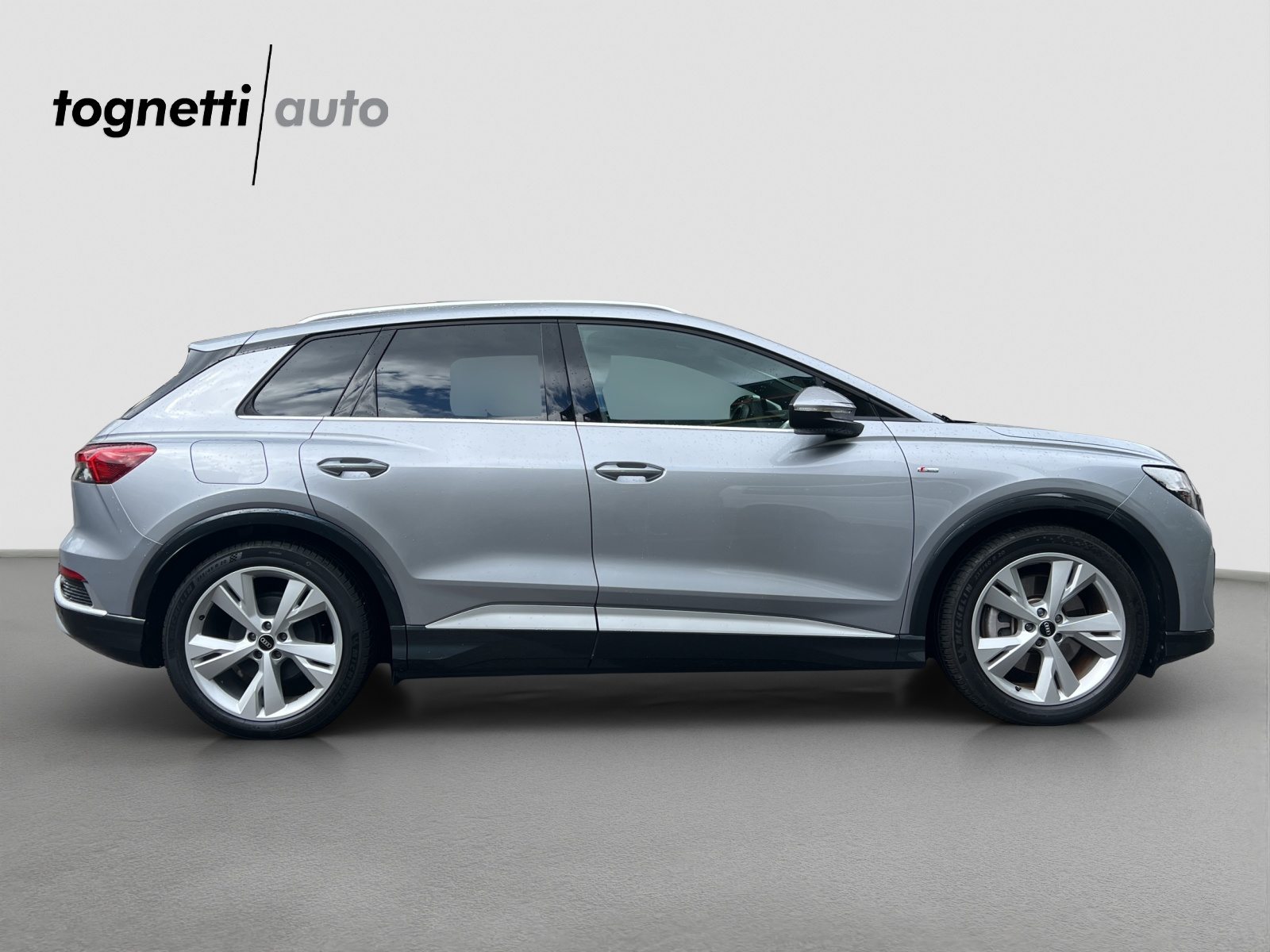 AUDI Q4 50 e-tron quattro, Électrique, Occasion / Utilisé, Automatique - 3