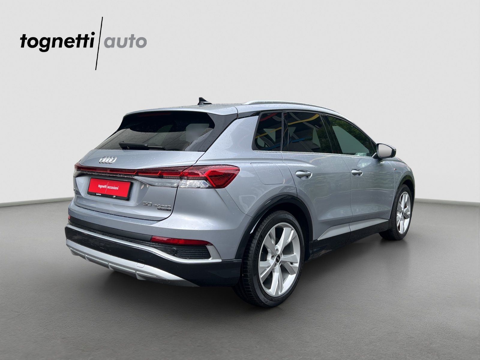 AUDI Q4 50 e-tron quattro, Électrique, Occasion / Utilisé, Automatique - 4
