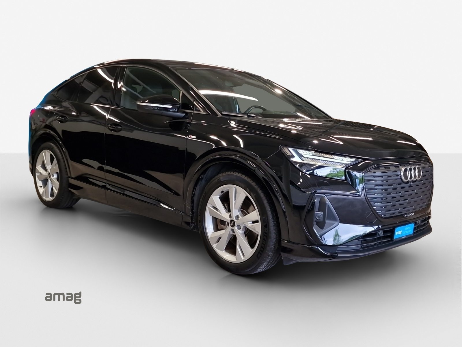AUDI Q4 SB 50 e-tron quattro, Électrique, Occasion / Utilisé, Automatique - 7