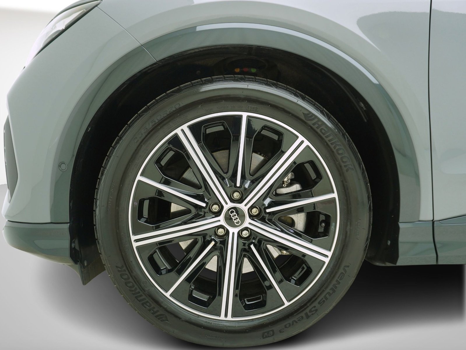 AUDI Q4 e-tron 55 quattro **Audi Werksgarantie bis 07/2030**, Elettrica, Occasioni / Usate, Automatico - 7