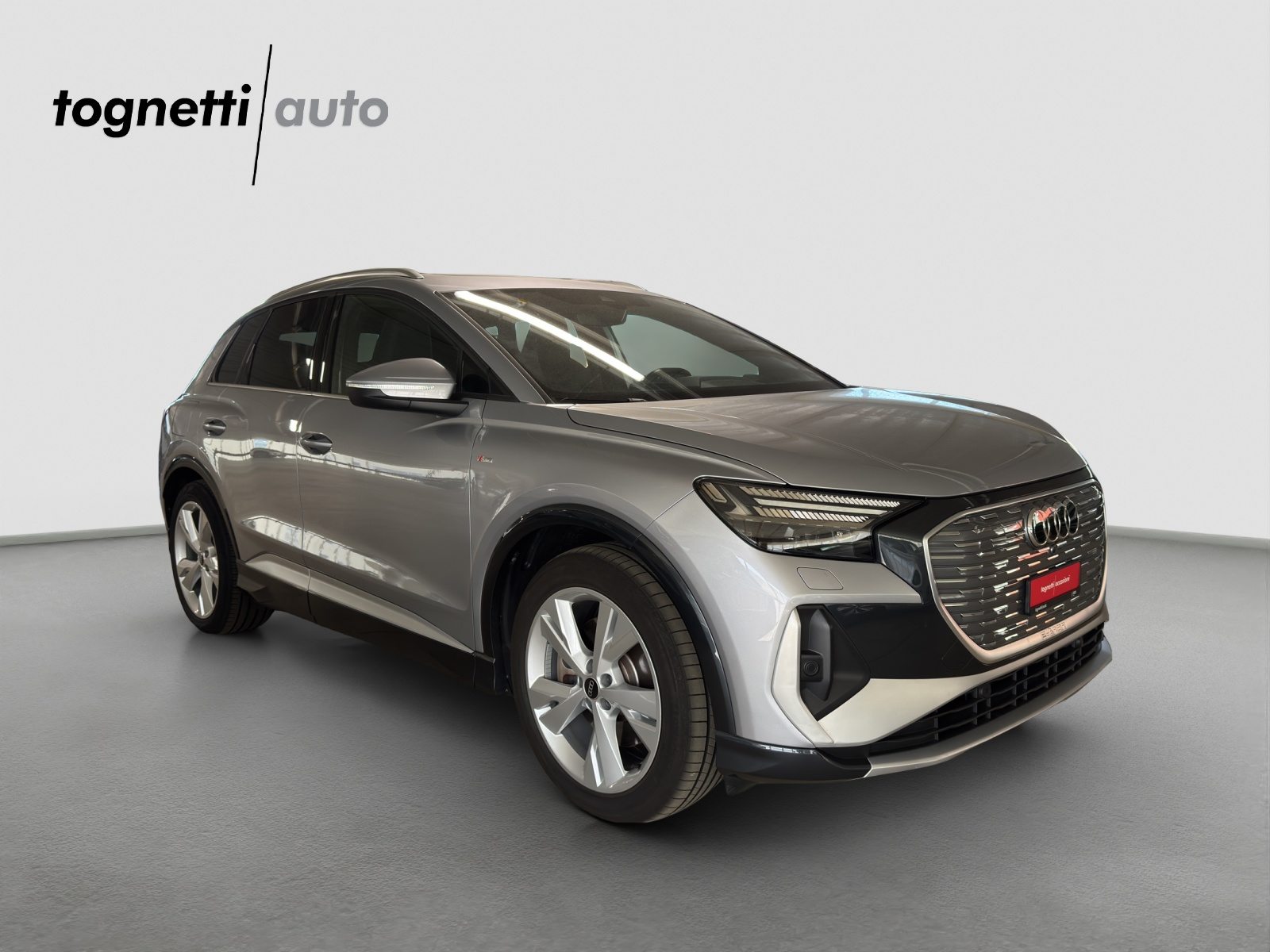 AUDI Q4 40 e-tron, Elektro, Occasion / Gebraucht, Automatik - 2