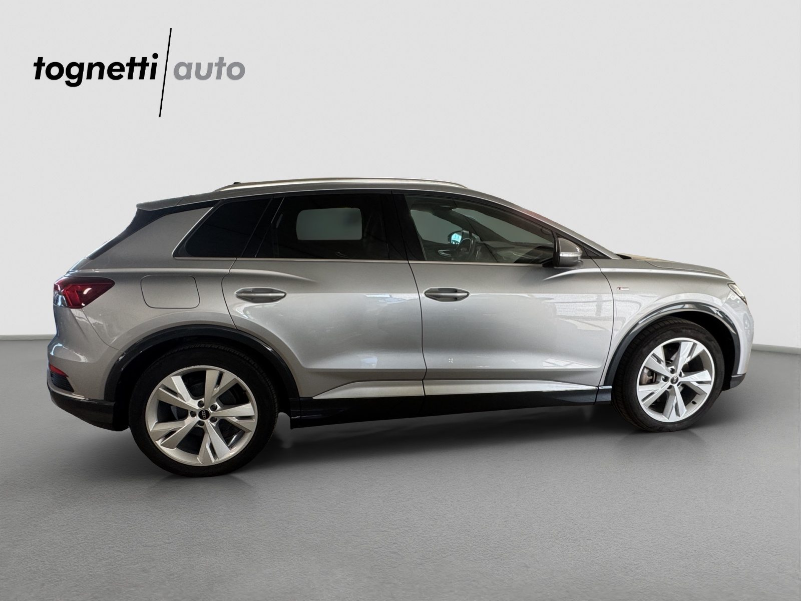 AUDI Q4 40 e-tron, Elektro, Occasion / Gebraucht, Automatik - 3