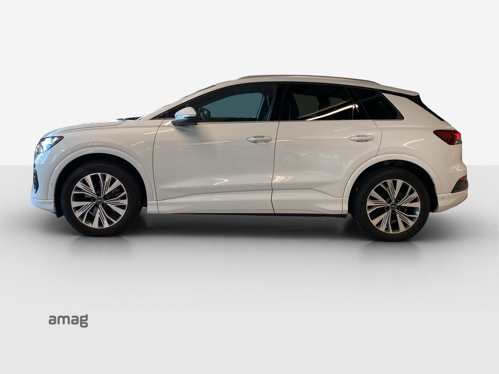 AUDI Q4 35 e-tron, Électrique, Occasion / Utilisé, Automatique - 2