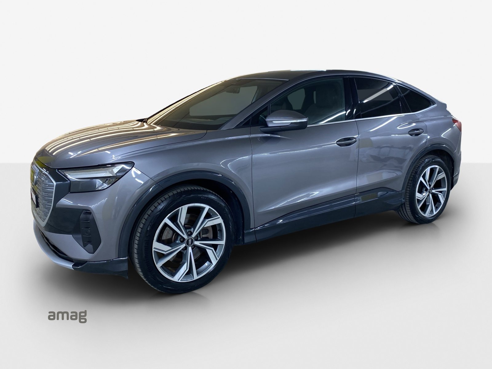 AUDI Q4 SB 50 e-tron quattro