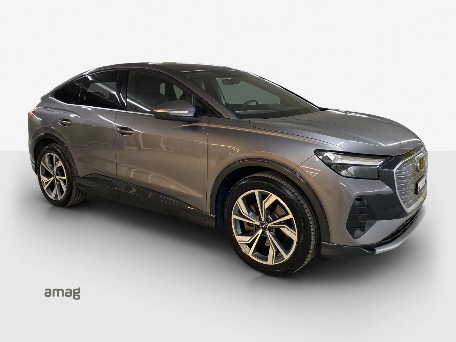 AUDI Q4 SB 50 e-tron quattro, Elektro, Occasion / Gebraucht, Automatik - 6