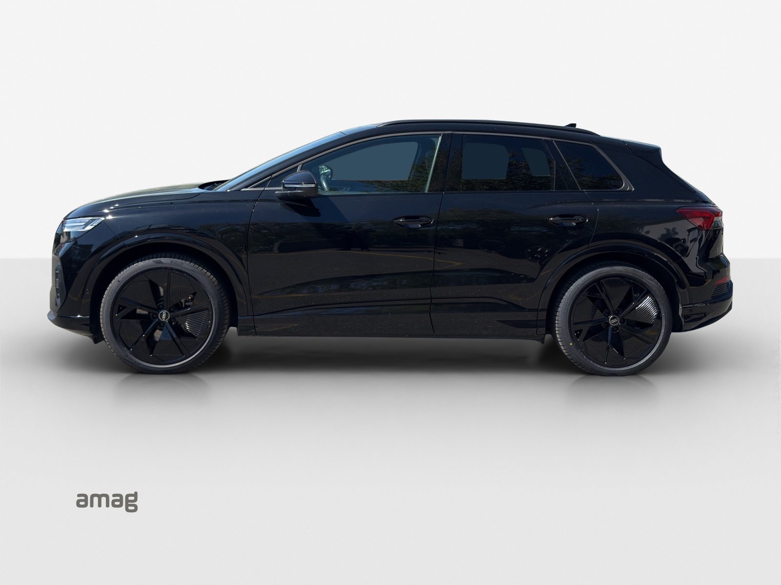 AUDI Q4 50 e-tron quattro, Électrique, Occasion / Utilisé, Automatique - 2