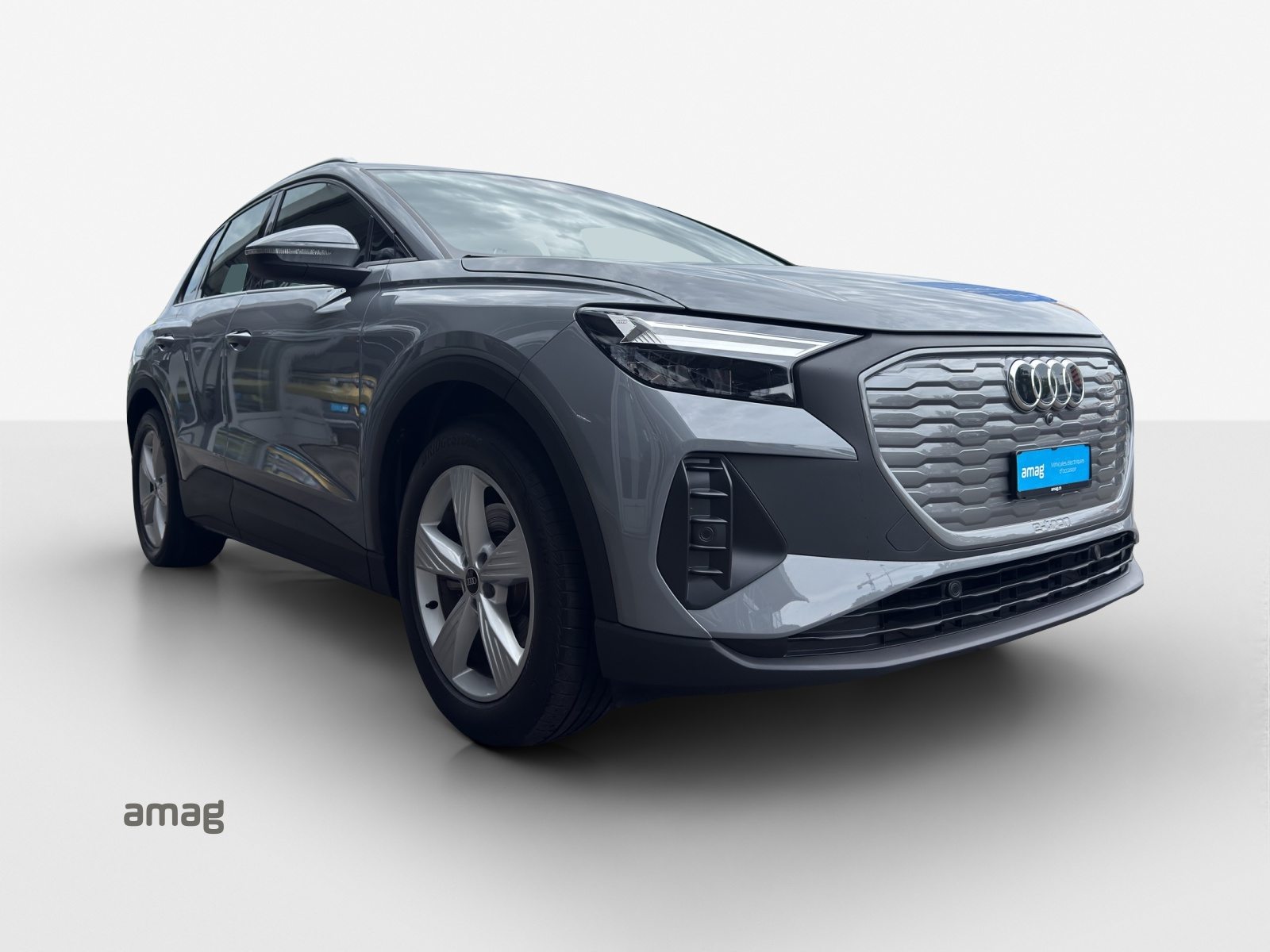 AUDI Q4 35 e-tron, Elektro, Occasion / Gebraucht, Automatik - 7
