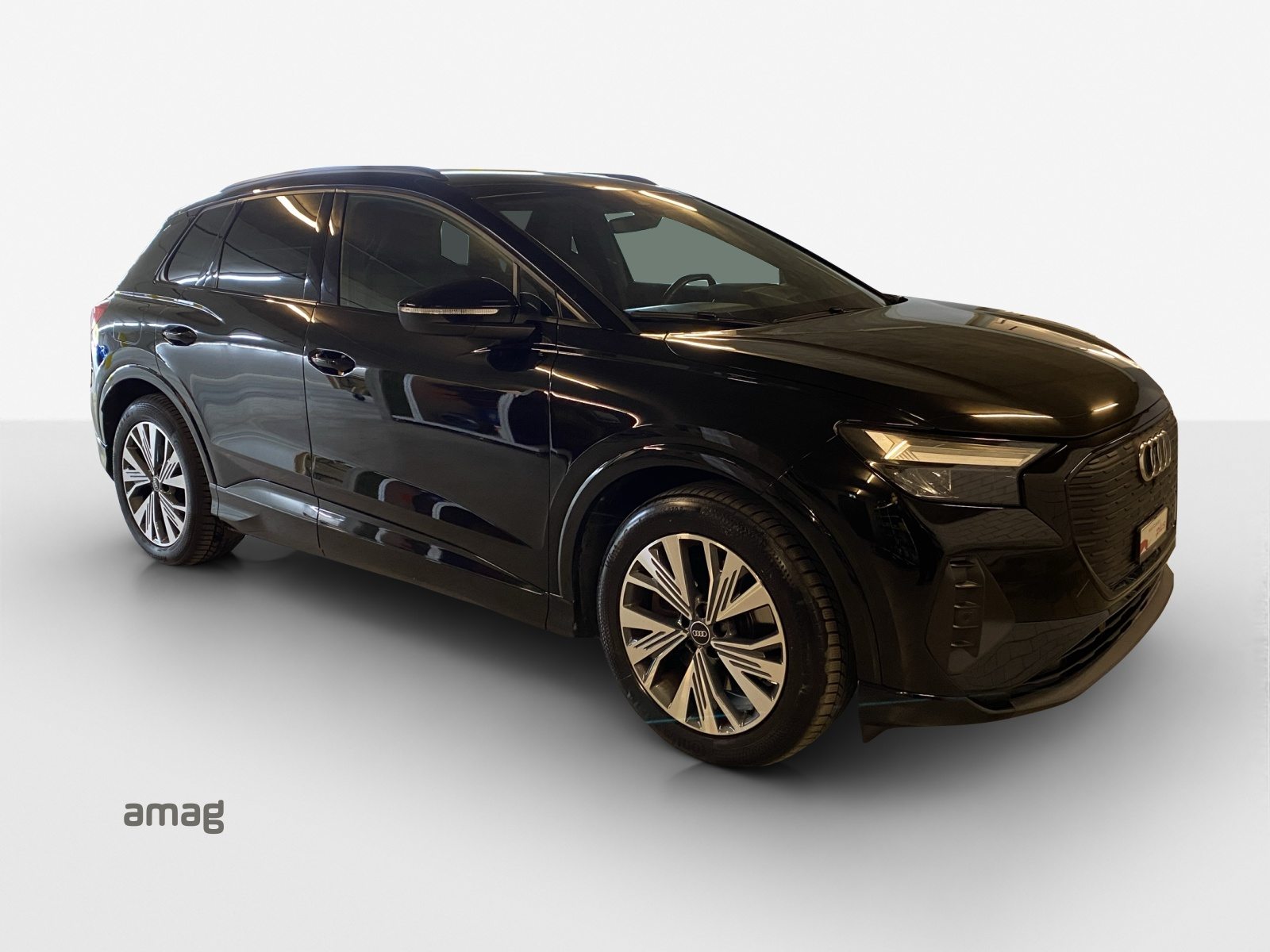 AUDI Q4 45 e-tron quattro, Électrique, Occasion / Utilisé, Automatique - 7