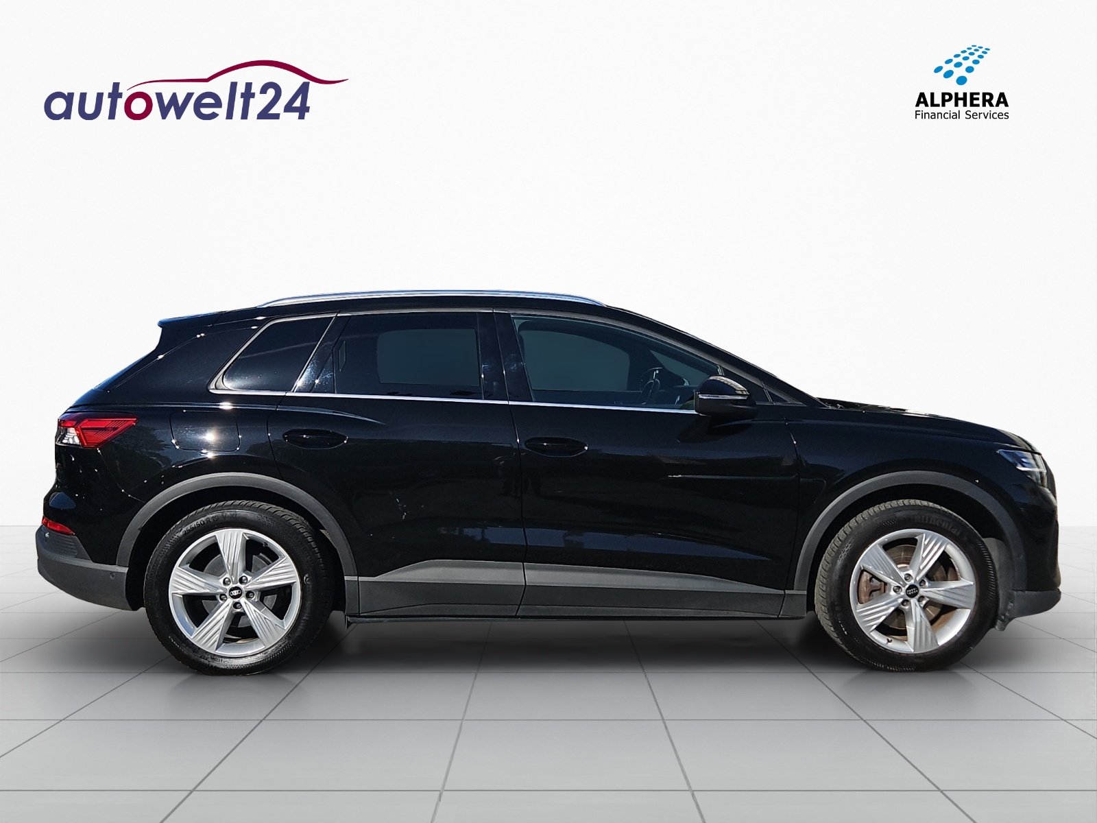 AUDI Q4 e-tron 45 quattro, Electric, Second hand / Used, Automatic - 5