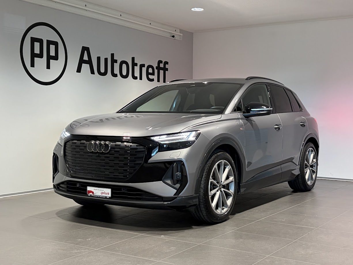 AUDI Q4 50 e-tron quattro, Elektro, Occasion / Gebraucht, Automatik - 2