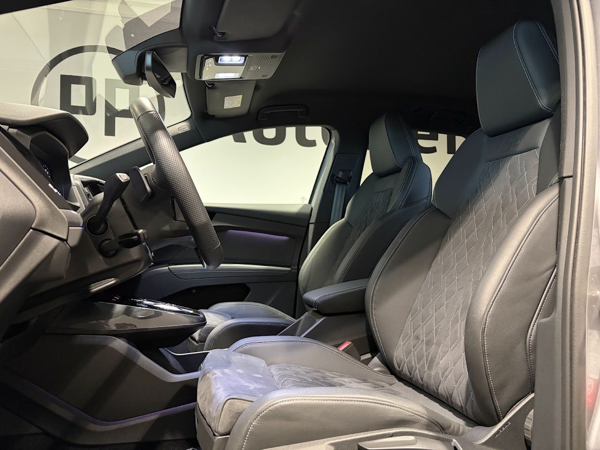 AUDI Q4 50 e-tron quattro, Elektro, Occasion / Gebraucht, Automatik - 4