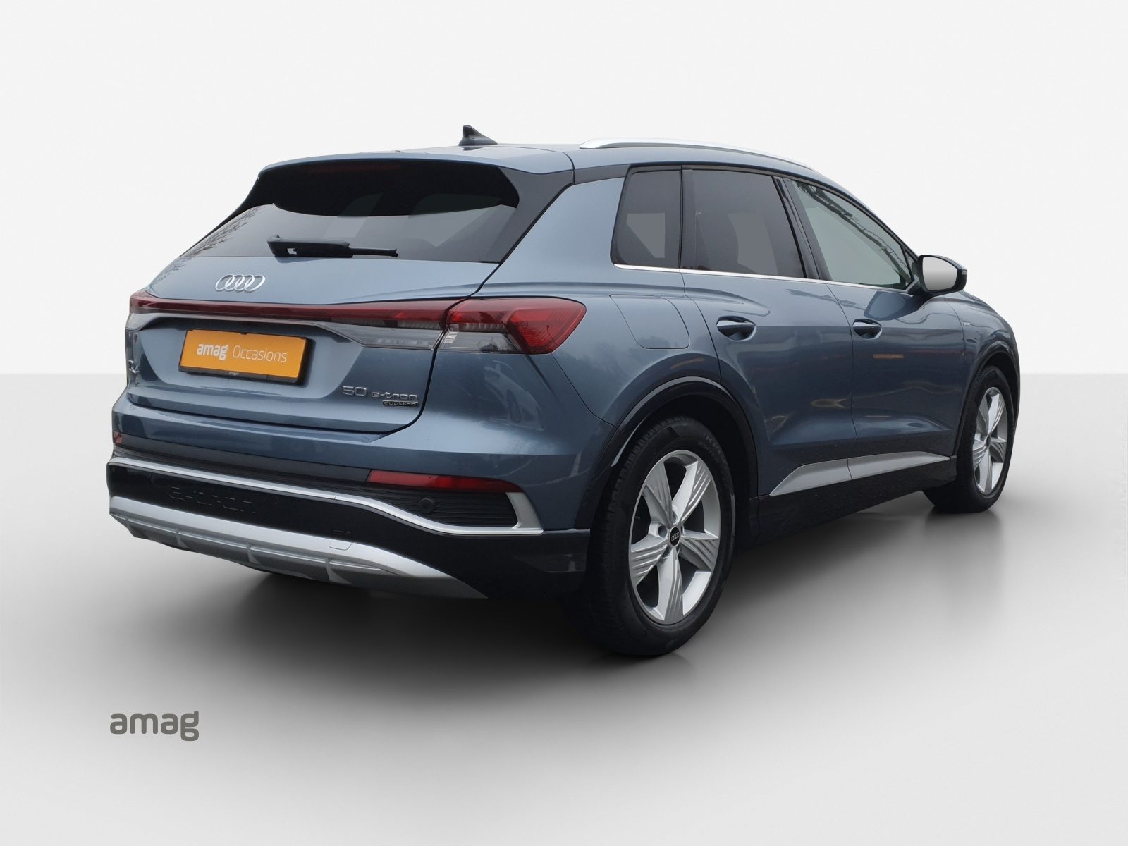 AUDI Q4 50 e-tron quattro, Elektro, Occasion / Gebraucht, Automatik - 5