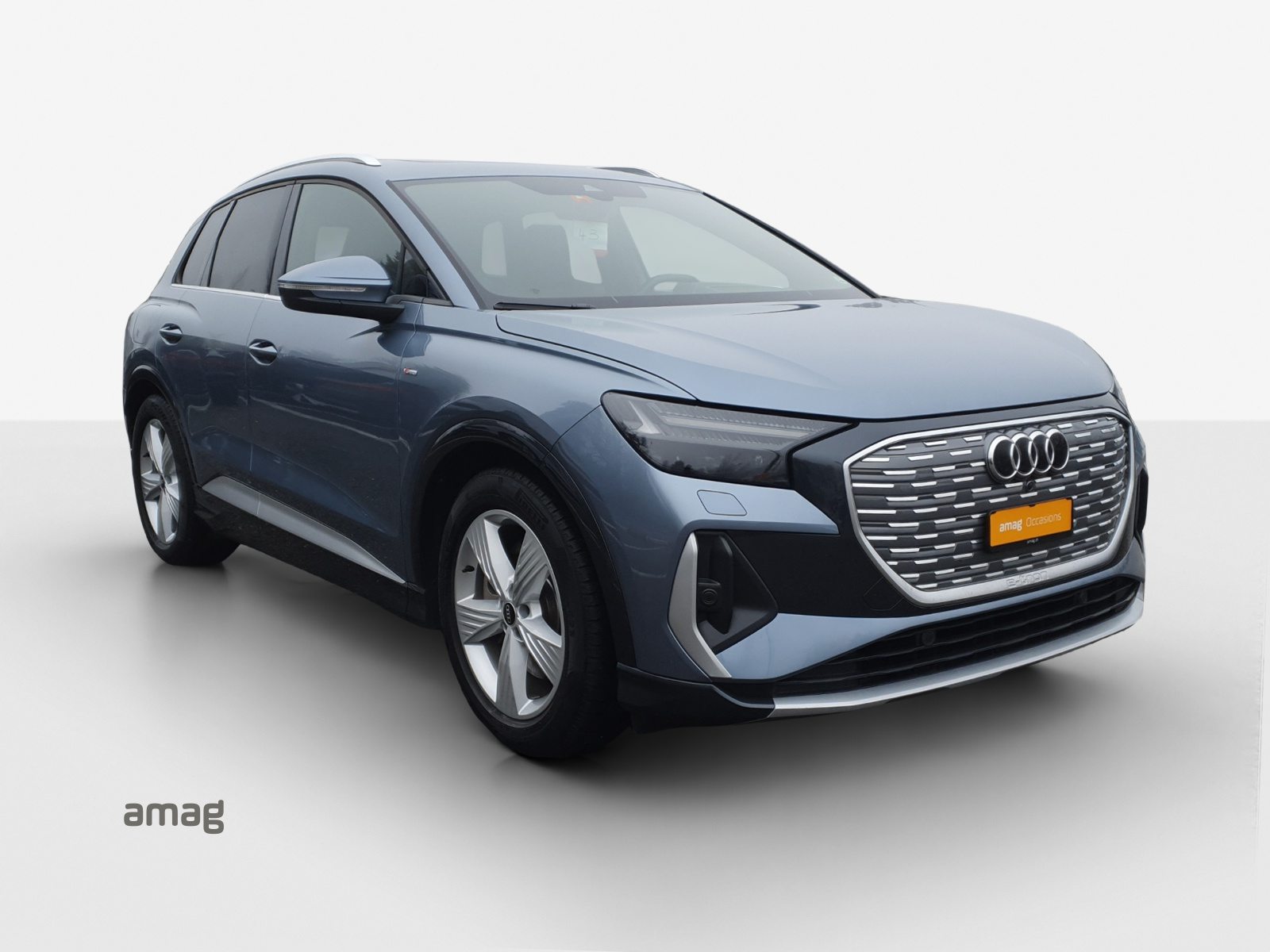 AUDI Q4 50 e-tron quattro, Elektro, Occasion / Gebraucht, Automatik - 6