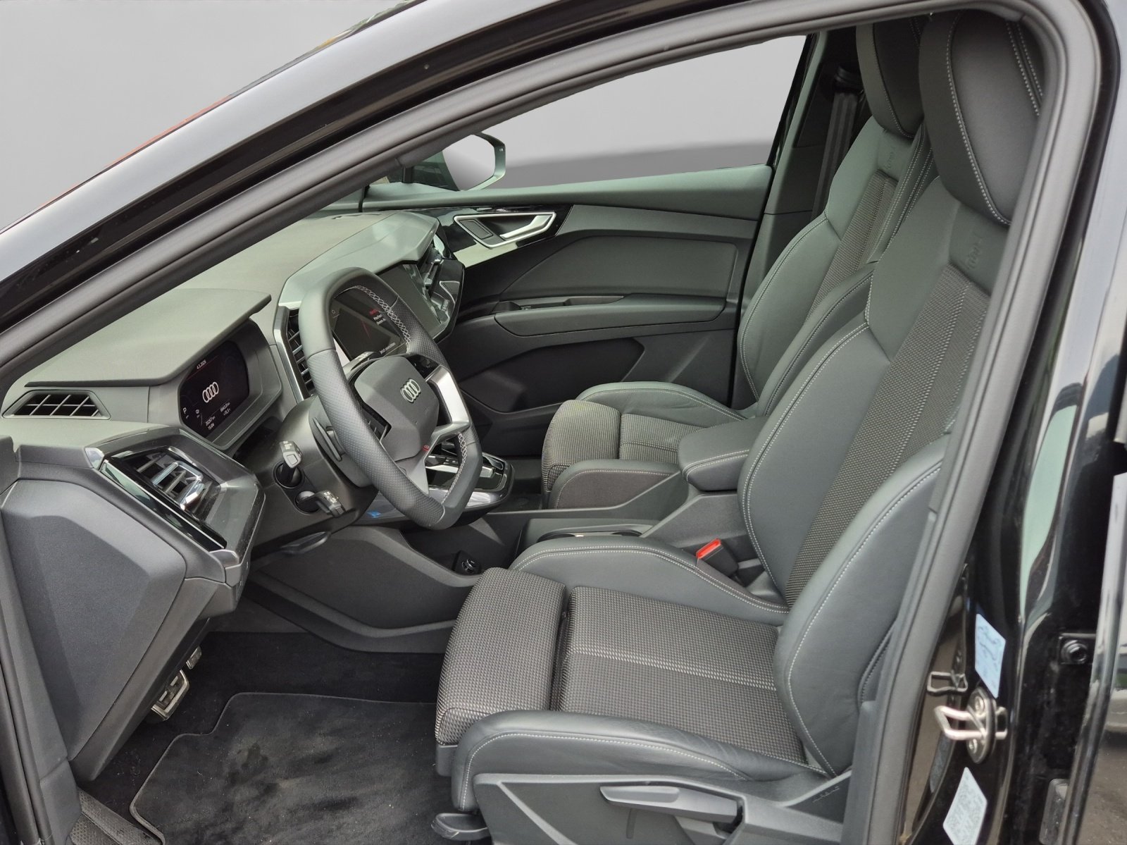AUDI Q4 e-tron 50 quattro, Elettrica, Occasioni / Usate, Automatico - 5