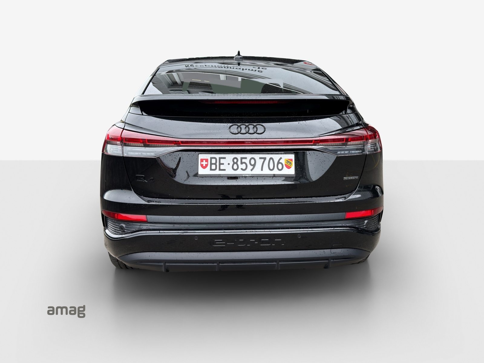 AUDI Q4 SB 45 e-tron quattro Edition Swiss-Ski, Electric, Second hand / Used, Automatic - 4
