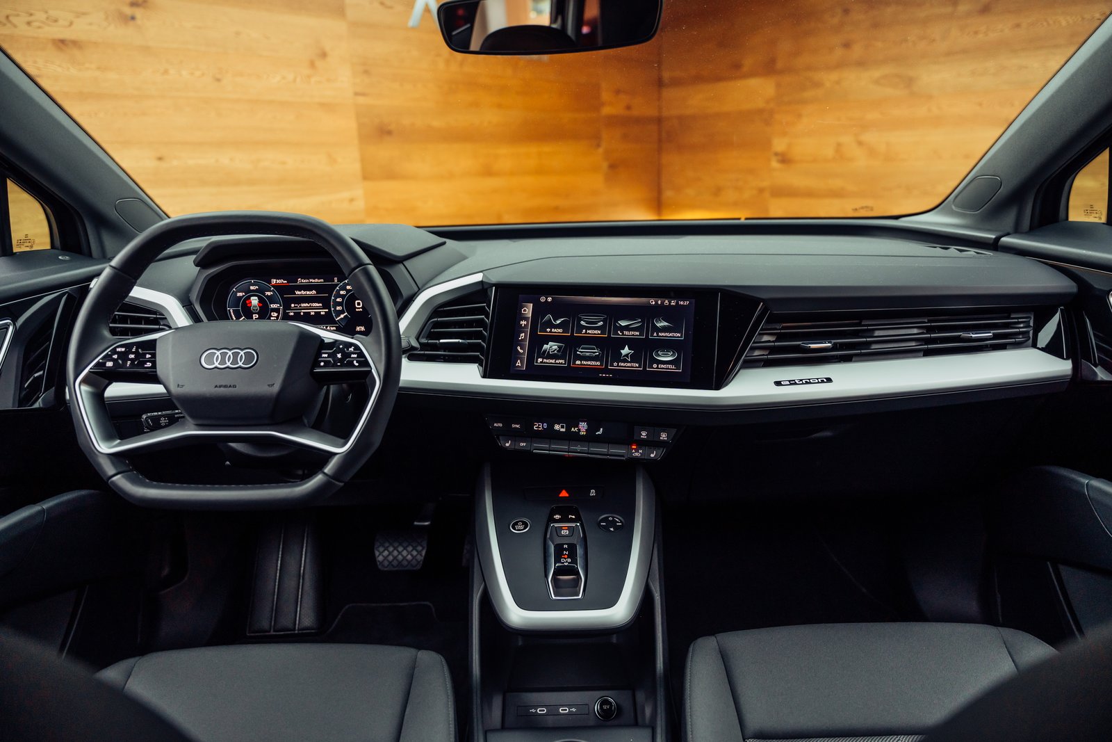 AUDI Q4 e-tron 35, Électrique, Occasion / Utilisé, Automatique - 4