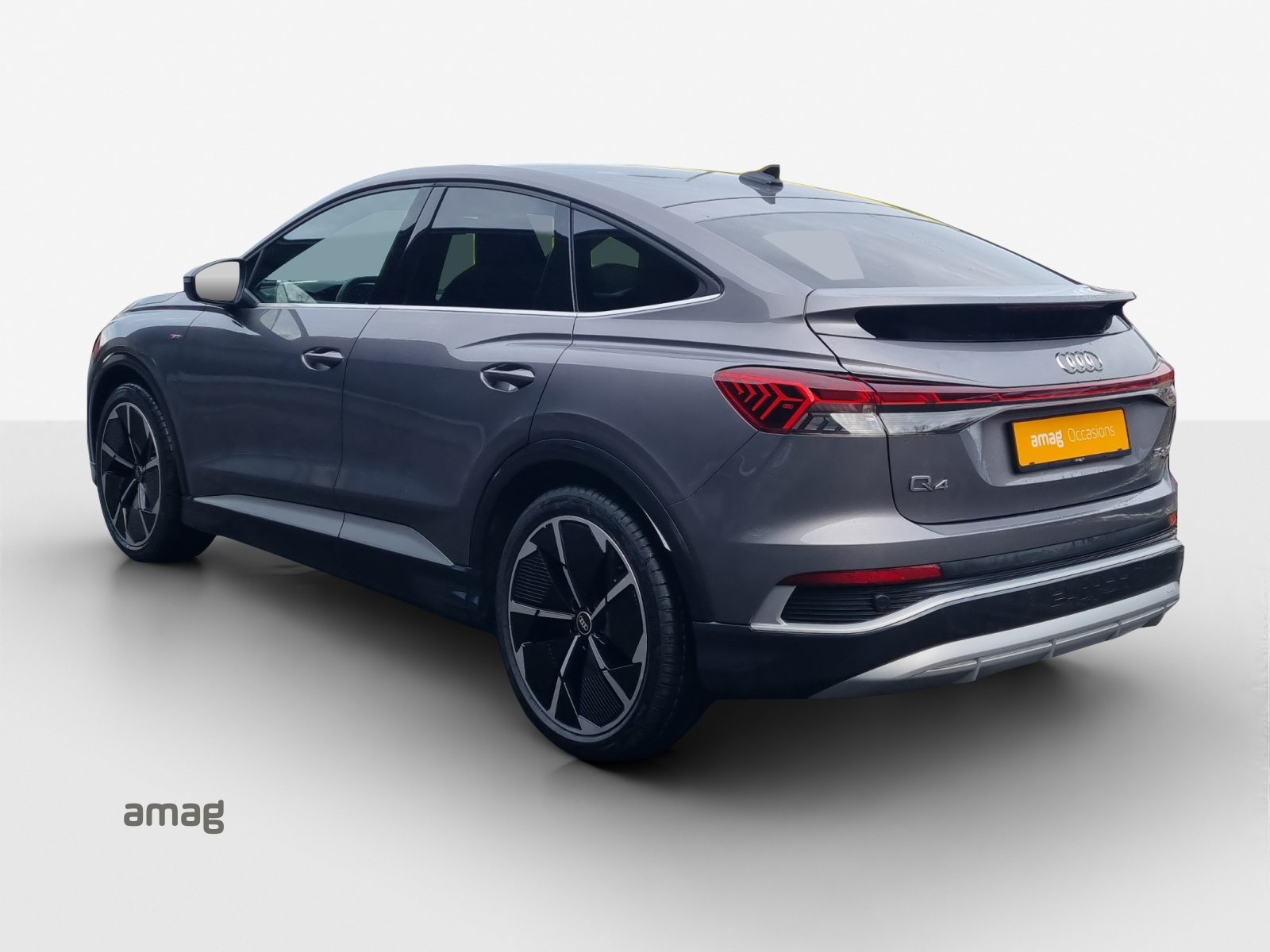AUDI Q4 SB 50 e-tron quattro, Elektro, Occasion / Gebraucht, Automatik - 3