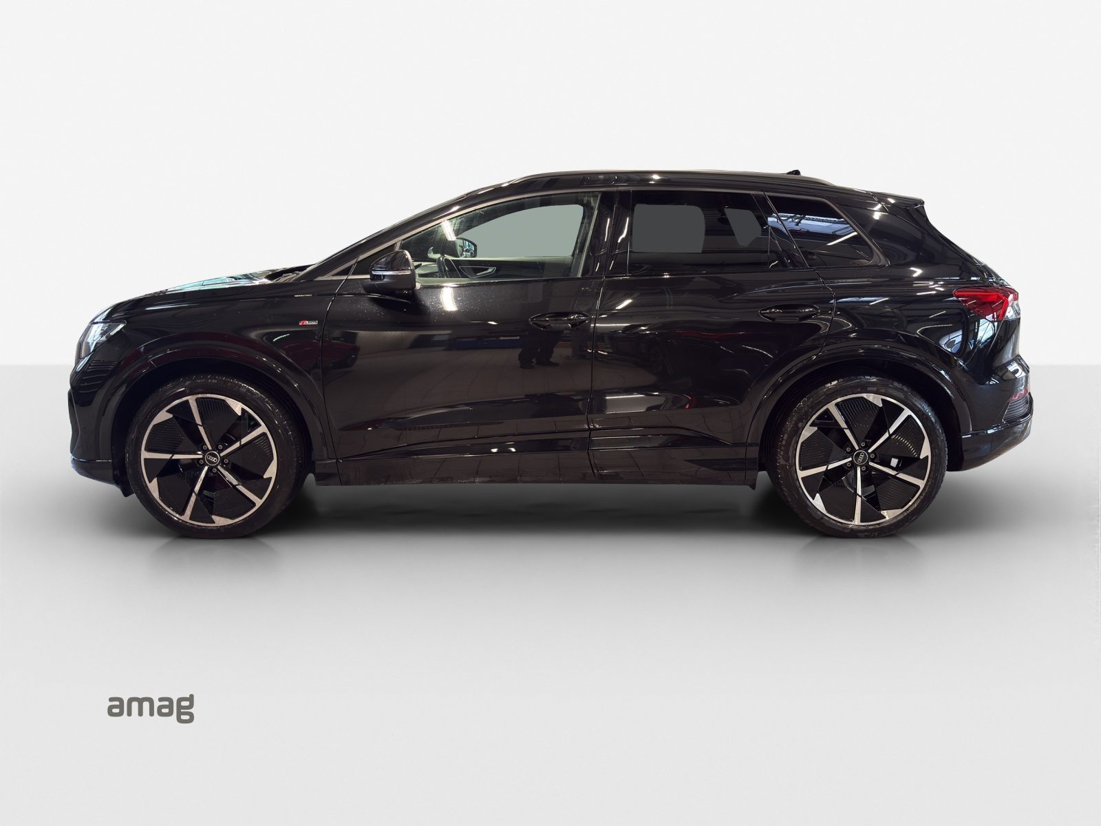 AUDI Q4 50 e-tron quattro, Elettrica, Occasioni / Usate, Automatico - 2