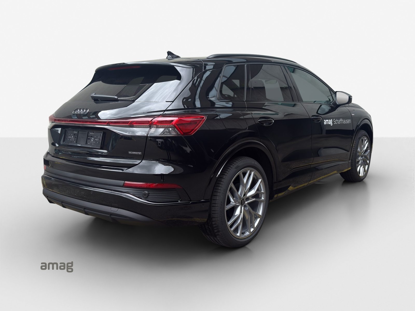AUDI Q4 45 e-tron quattro Edition Swiss-Ski, Électrique, Occasion / Utilisé, Automatique - 6