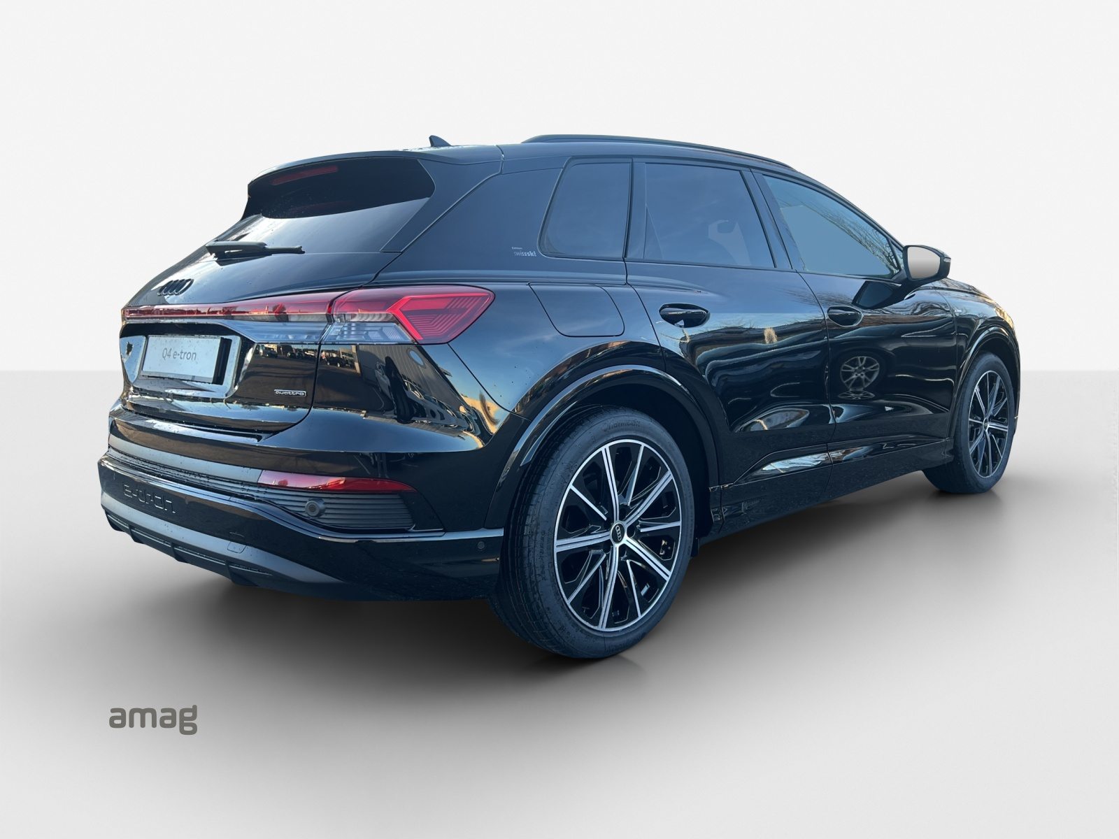 AUDI Q4 45 e-tron quattro Edition Swiss-Ski, Elettrica, Occasioni / Usate, Automatico - 5