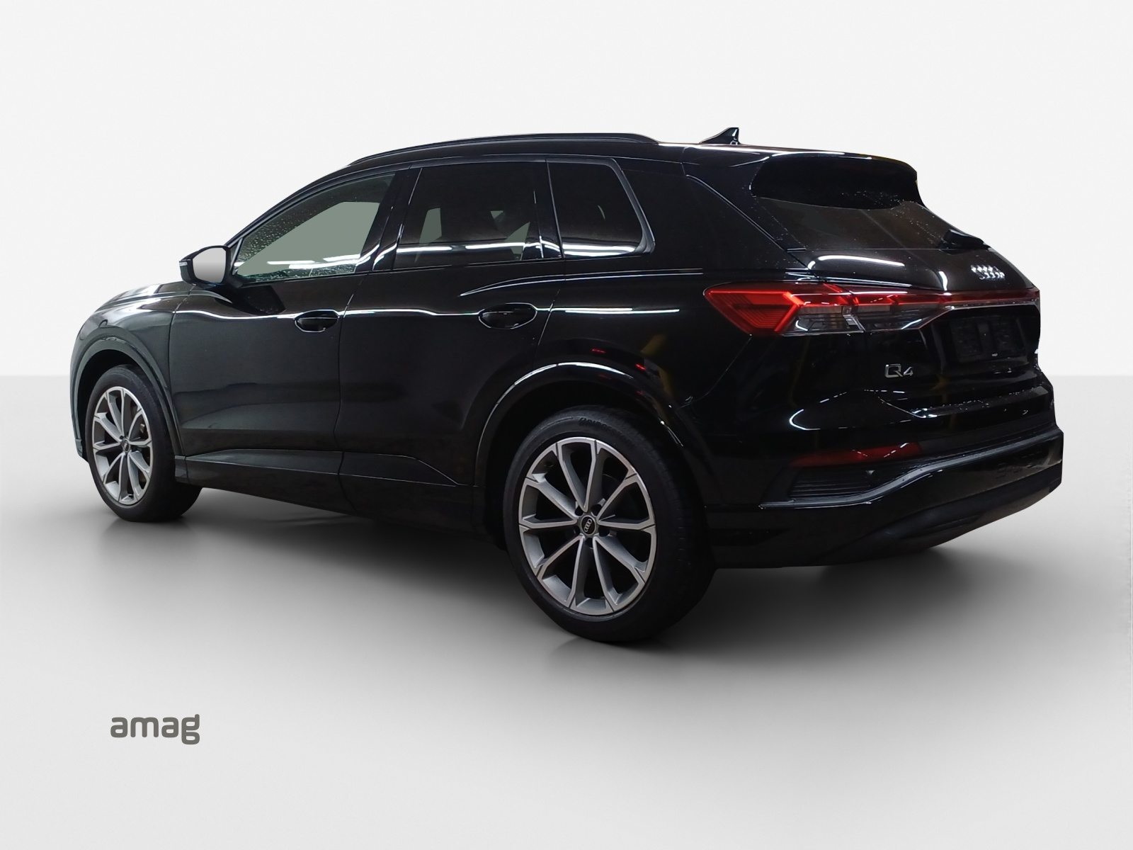 AUDI Q4 45 e-tron quattro, Électrique, Occasion / Utilisé, Automatique - 3