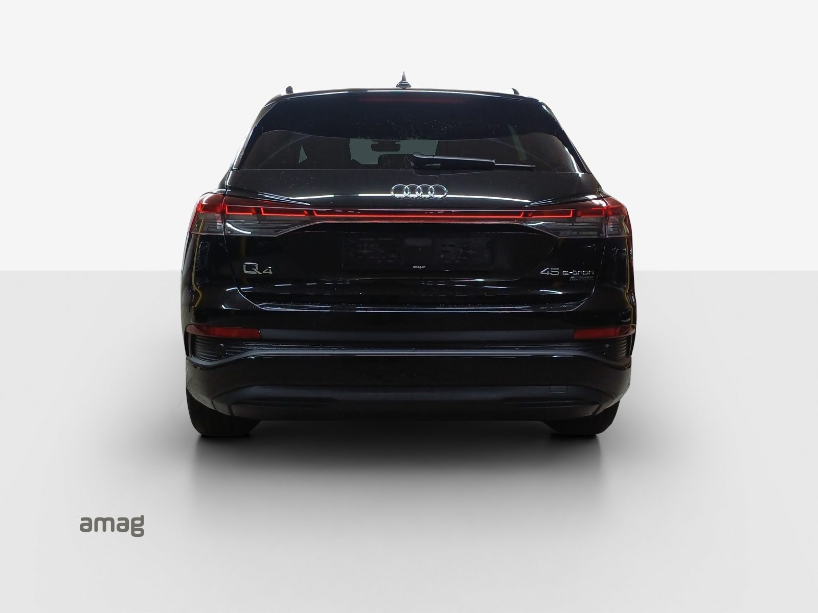 AUDI Q4 45 e-tron quattro, Électrique, Occasion / Utilisé, Automatique - 4