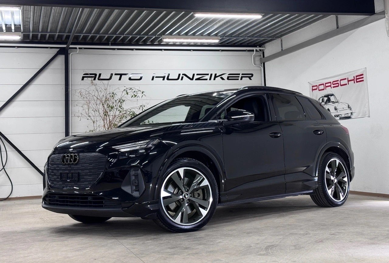AUDI Q4 e-tron 45 S-Line Black-Optik quattro / 82kWh / Assis