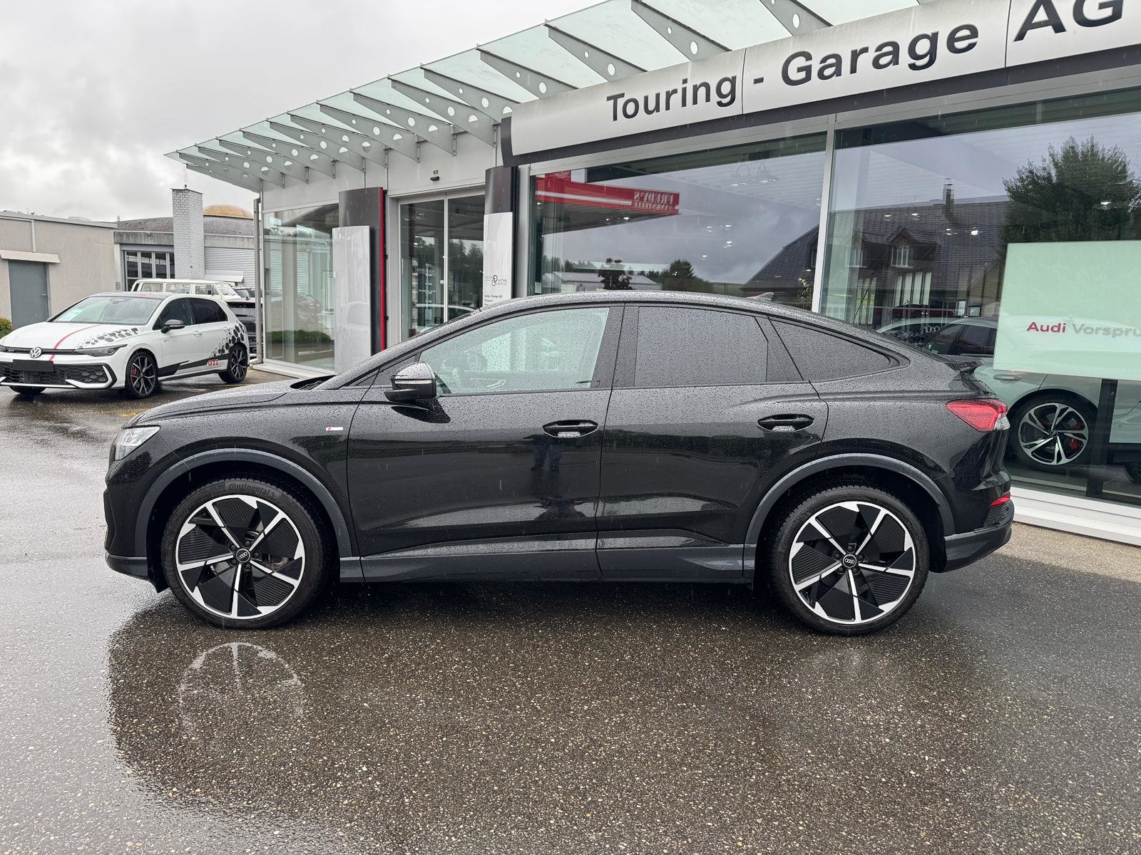 AUDI Q4 e-tron 55 quattro Sportback S-line Black Edition Plu, Electric, Second hand / Used, Automatic - 2