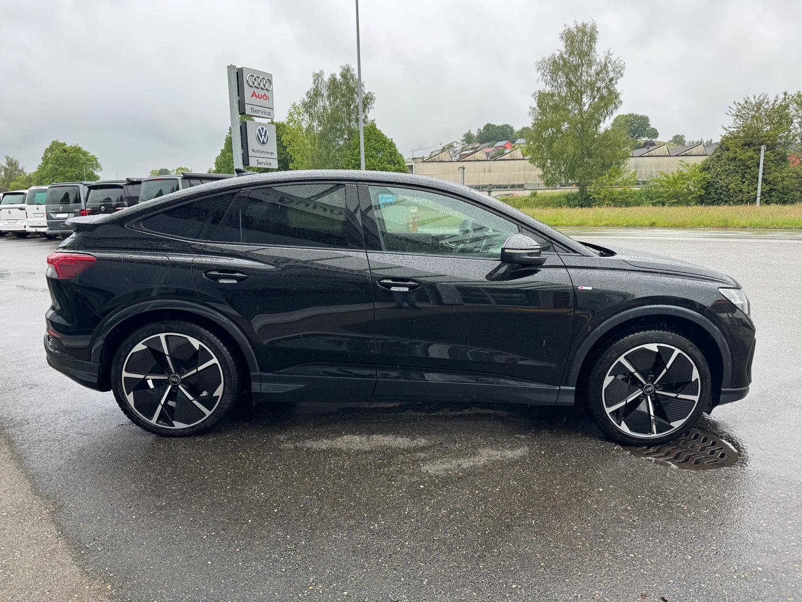 AUDI Q4 e-tron 55 quattro Sportback S-line Black Edition Plu, Electric, Second hand / Used, Automatic - 5