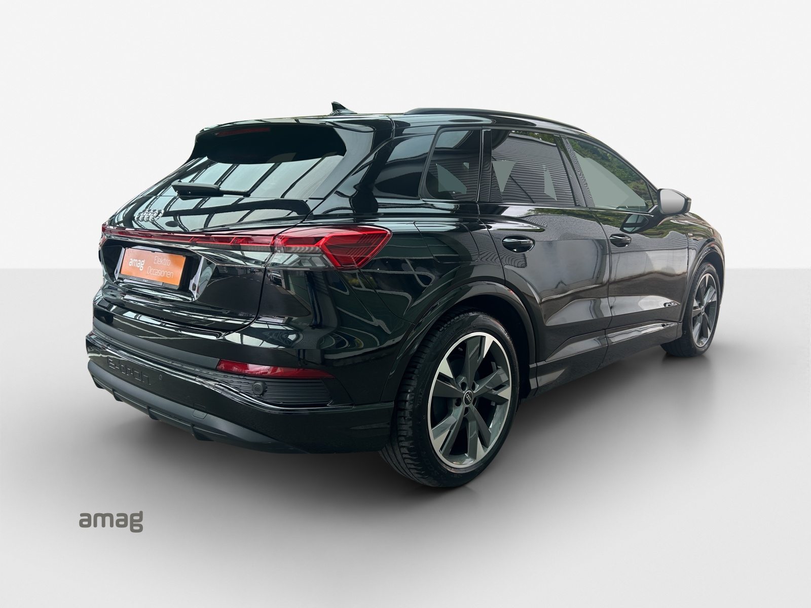 AUDI Q4 35 e-tron, Electric, Second hand / Used, Automatic - 5