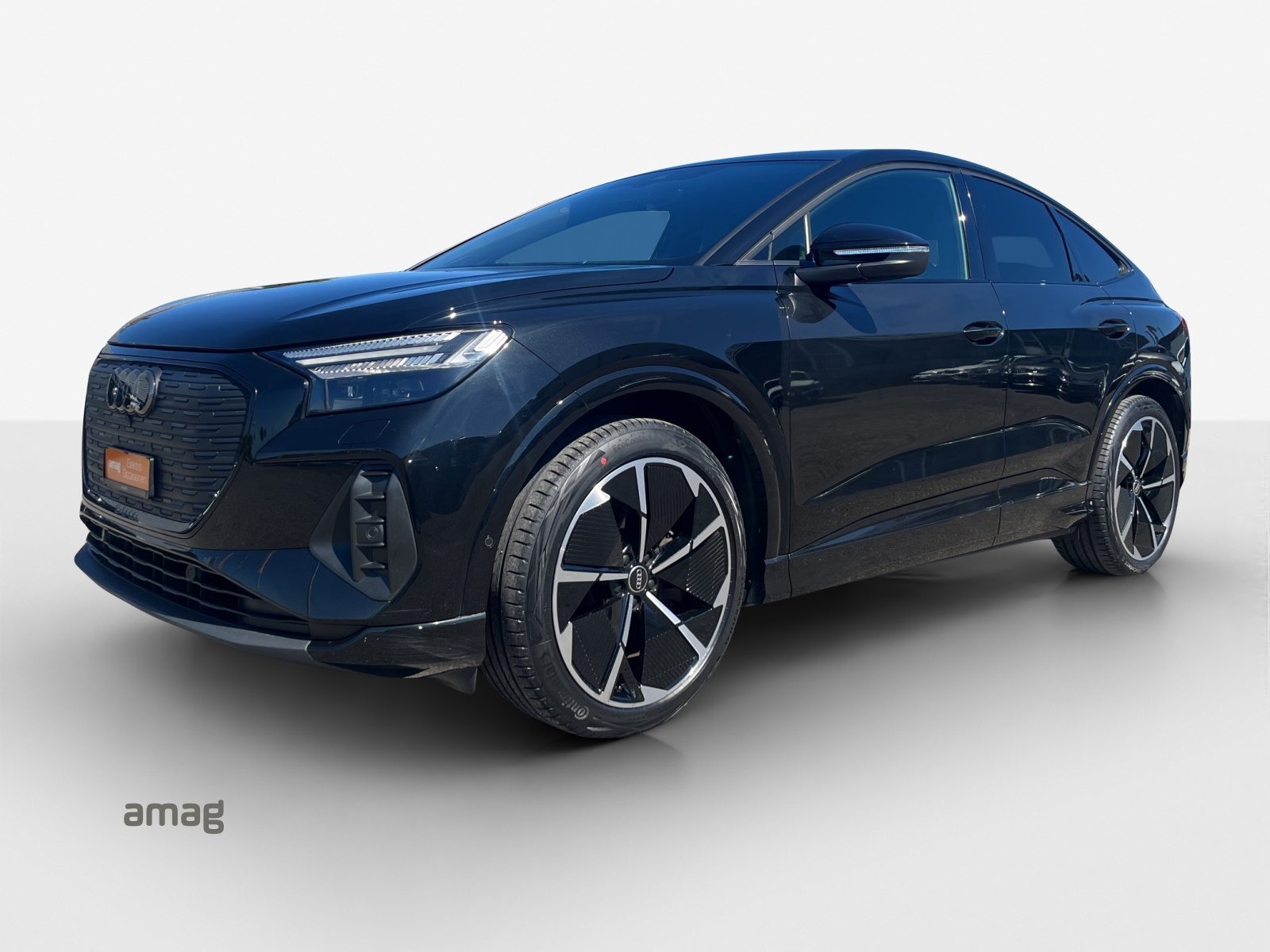 AUDI Q4 SB 50 e-tron quattro