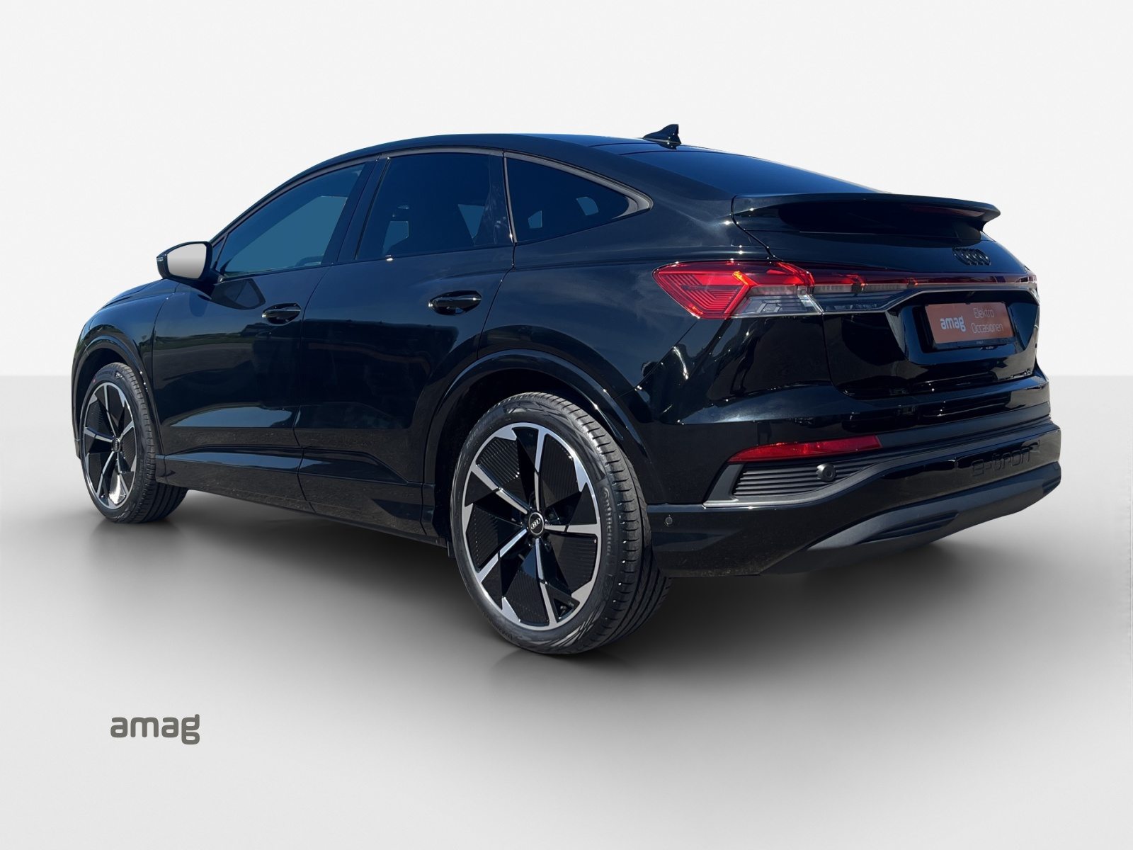 AUDI Q4 SB 50 e-tron quattro, Elektro, Occasion / Gebraucht, Automatik - 3
