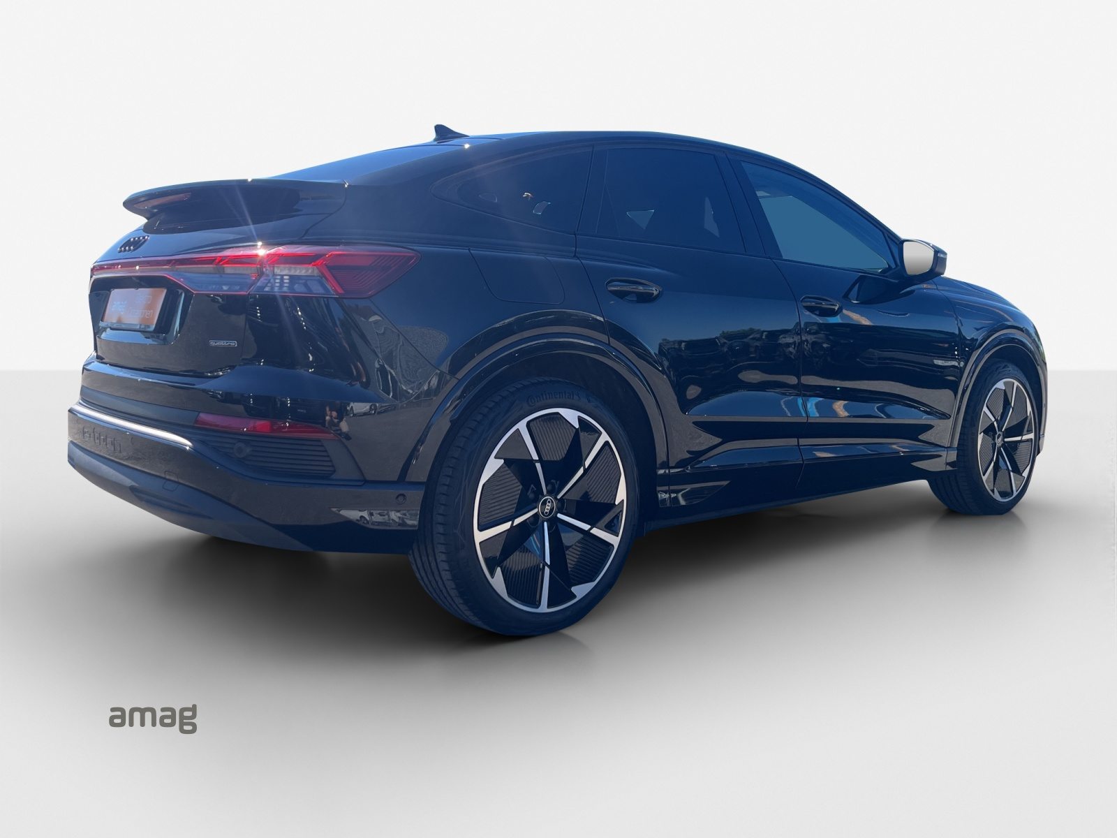 AUDI Q4 SB 50 e-tron quattro, Elektro, Occasion / Gebraucht, Automatik - 6