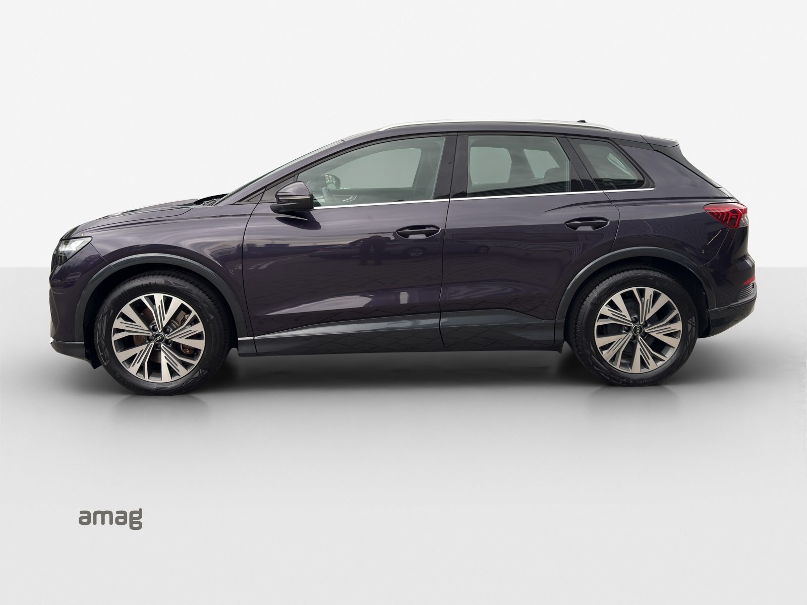 AUDI Q4 45 e-tron quattro, Elektro, Occasion / Gebraucht, Automatik - 2